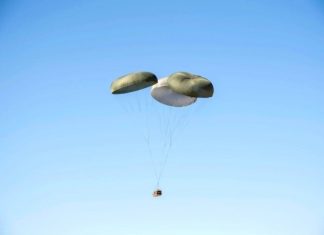 US Army Tests Cutting Edge Parachute System