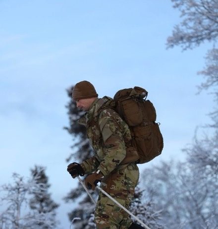 PEO Soldier Works with Industry To Rapidly Field New Cold Weather Clothing to 11th Abn Div