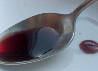 Homemade Cough Medicine Recipes: 11 DIY Solutions