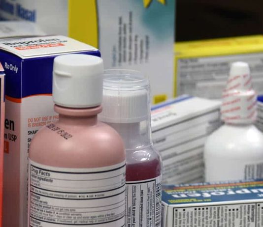 28 OTC Medications to Stockpile (Prepper Medicine List)