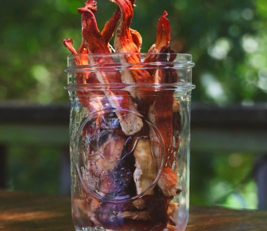 How to Make Mushroom Jerky