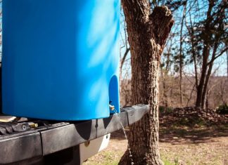 Storing Water in 55 Gallon Drums: Cleaning, Preparation and Preserving