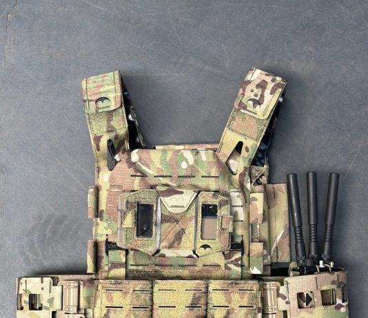 Luminae – Maritime Plate Carrier