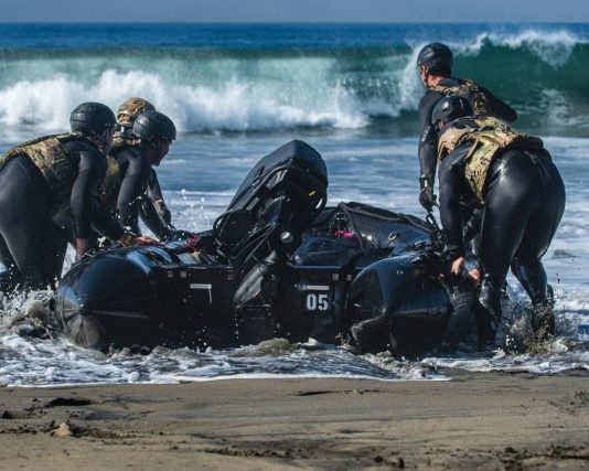 Green Berets Complete Dive Requalification