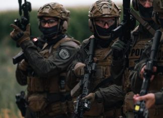 Caracal USA Signs KROLL International, LLC