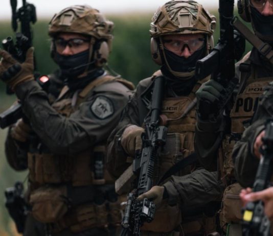 Caracal USA Signs KROLL International, LLC