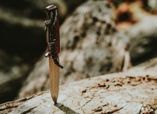 Best Self Defense Knife (9 Kick-Ass Blades Reviewed)