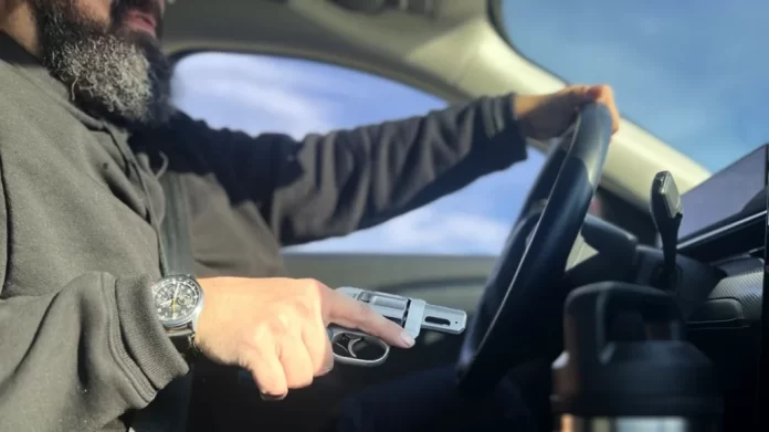 vehicle-self-defense-03-1024x575-1.webp.webp